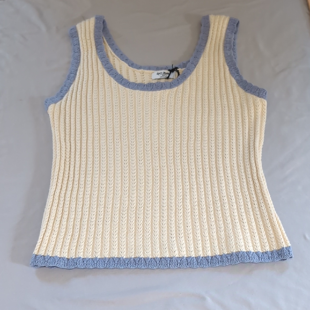 NWT Juniors Size 3X Love Knit Blue And Cream Crochet Tank Top